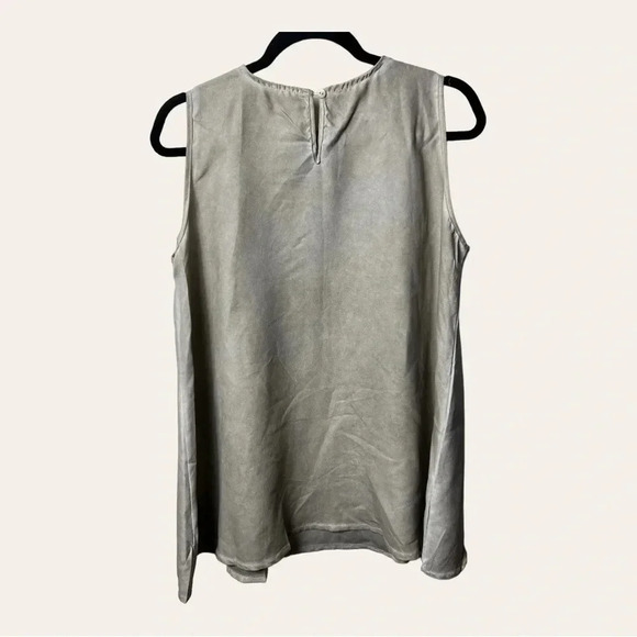 1271. Fashion APPAREL AND ACCESSORIES BLOUSE SLEEVELESS FAUX SUEDE W/ LACE - Picture 8 of 11